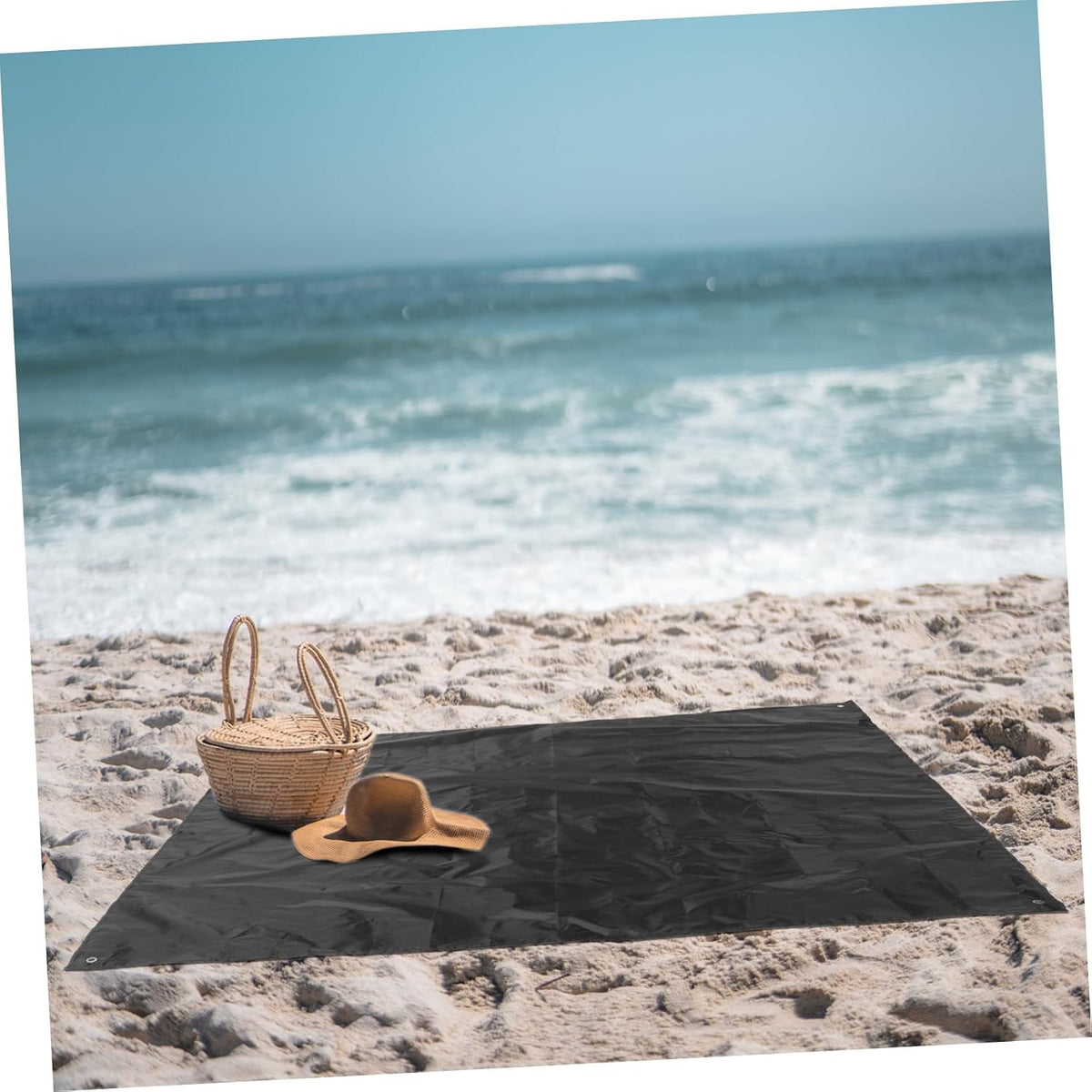 KICHOUSE Waterproof Outdoor Picnic Blanket, Foldable Oxford Fabric Mat for Camping, Beach, and BBQ, Portable Thickened Ground Sheet with Moisture-Proof and Wear-Resistant Features, Black