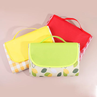 Large Outdoor Camping Blanket- 79"x79"/2m Picnic Mat with Carry Handle for Hiking & Park Green