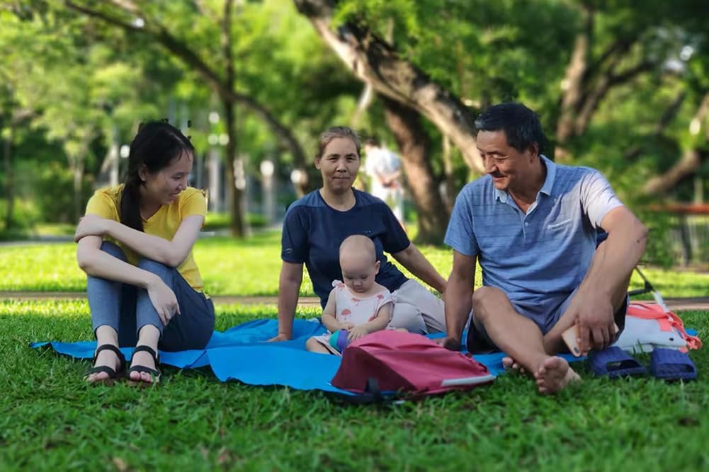 Pocket Picnic Blanket, Compact Lightweight Tarp for Camping