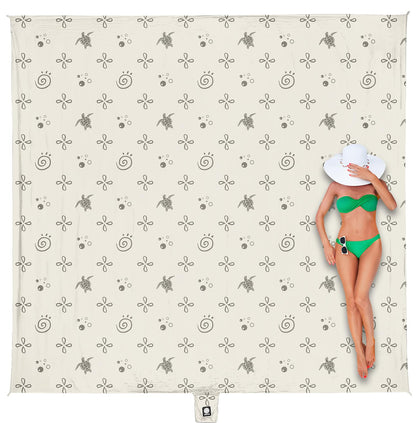 WEKAPO Beach Blanket Waterproof Sandproof Oversized Extra Large Sand Free