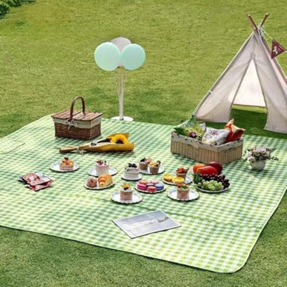 Multi-Scene Waterproof Picnic Blanket – 1PC Foldable Non-Woven Mat for Camping & Trips-Green